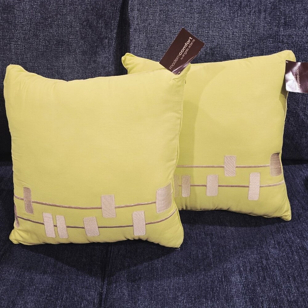 2 Pc Modern Comfort 16" X 16" Square Pillows Yellow Gray Minimalist Design NEW